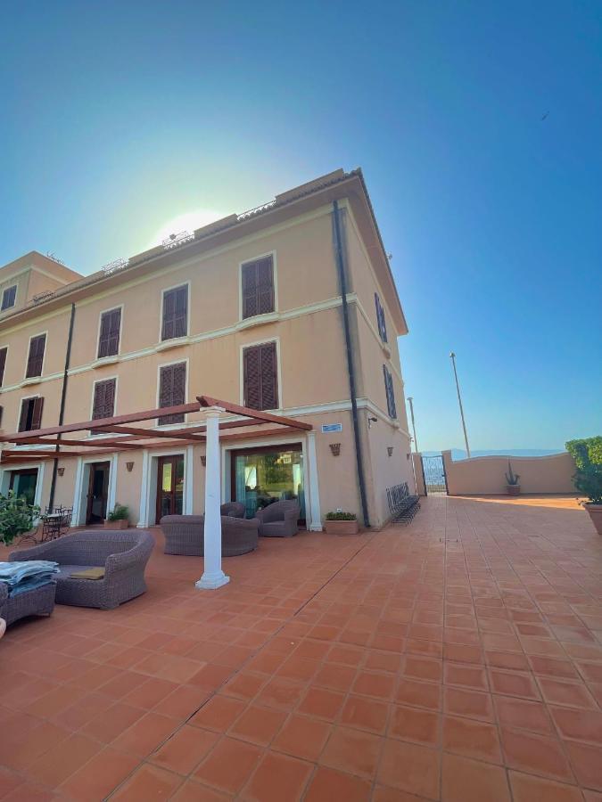 Hotel La Lampara Ρέτζιο ντι Καλάμπρια Εξωτερικό φωτογραφία