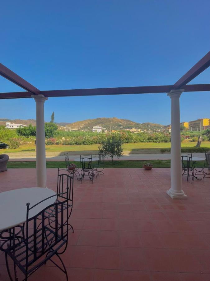 Hotel La Lampara Ρέτζιο ντι Καλάμπρια Εξωτερικό φωτογραφία