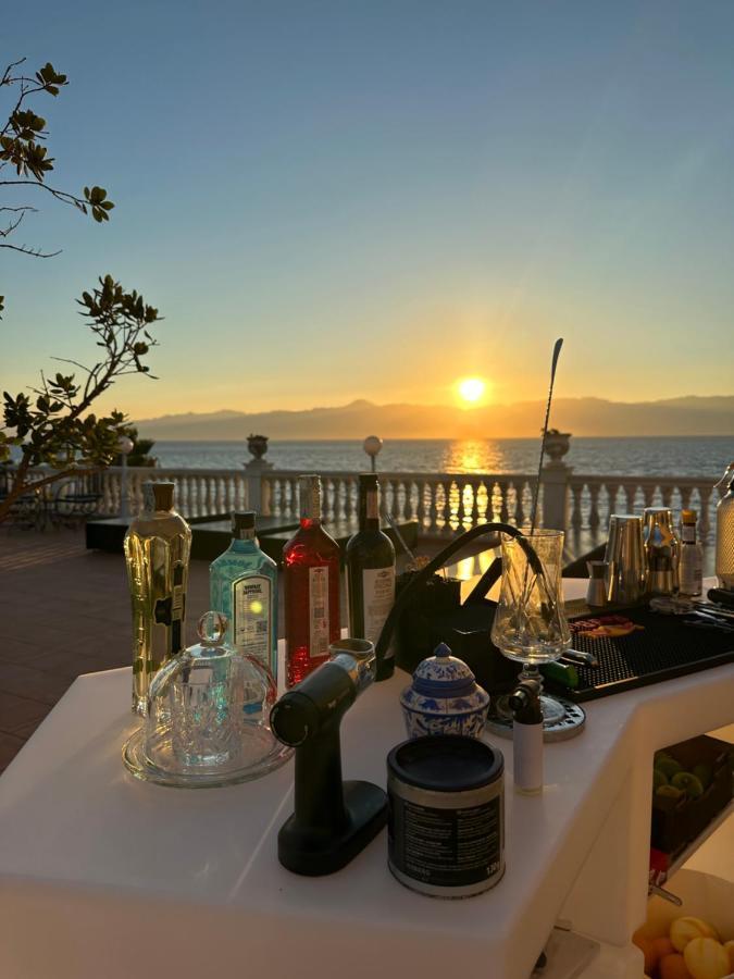 Hotel La Lampara Ρέτζιο ντι Καλάμπρια Εξωτερικό φωτογραφία